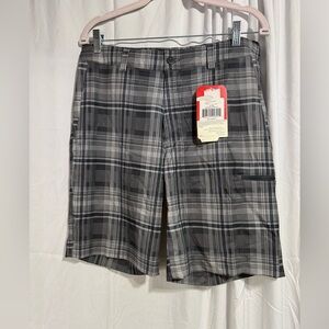 NWT The North Face Shorts Mens Black Gray Plaid shorts sz 32 (8UT)